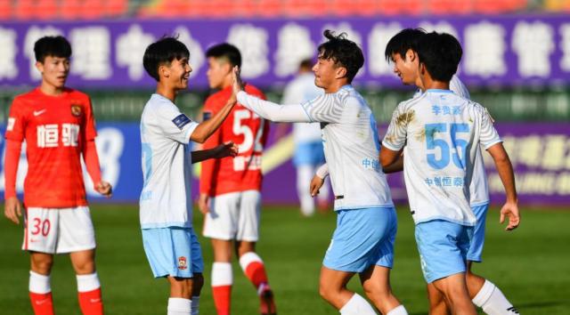 ios版下载-为什么还需要足协杯？昨天日本天皇杯炸出一堆名宿