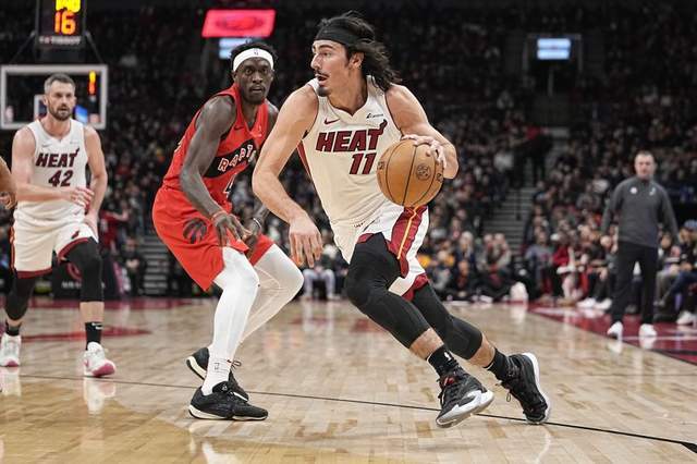 九游手机版-从爷爷的铁丝篮筐,到科比曼巴精神,再到热火的“白色巴特勒”